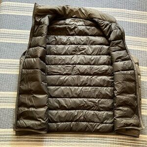 Eddie Bauer Down Vest - 2XL - Gray